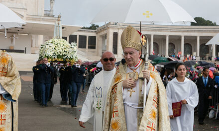 Paavi Franciscuksen suru ja 13. toukokuuta Fatimassa